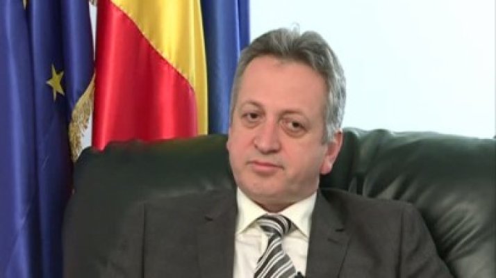 Fenechiu anunţă concedieri masive la companiile de la Ministerul Transporturilor